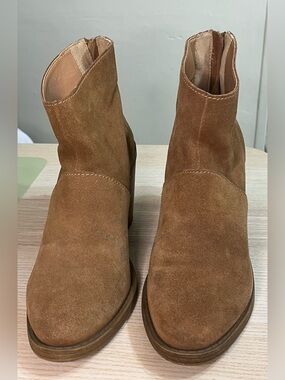 Steve Madden Chestnut Suede Ankle Booties